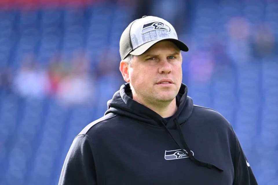 Bears request interview with Seahawks offensive coordinator Shane Waldron