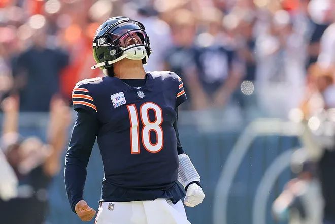 Bears trade Justin Fields AND the No. 9 pick in this 2024 NFL Mock Draft