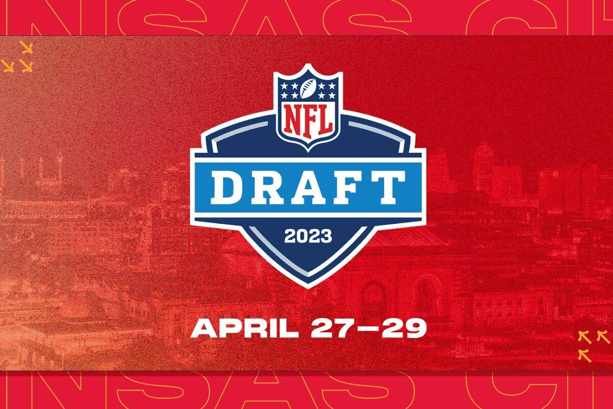 Here's the popular pick for the Chicago Bears in 2023 mock drafts (2022 Season)