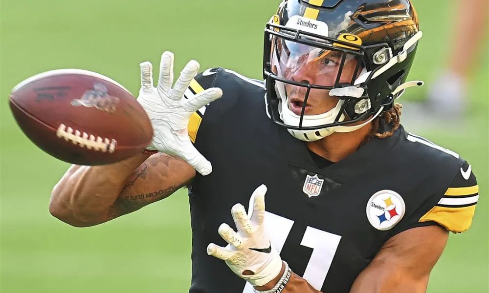 ESPN gives Bears terrible grade for Chase Claypool trade (2022 Season)