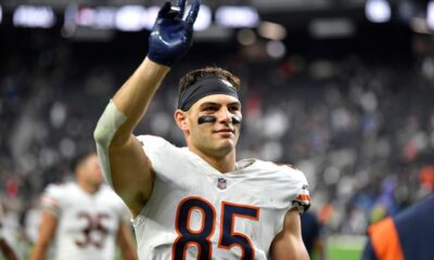 Cole Kmet dubbed Chicago Bears' best-kept secret (2022 Season)