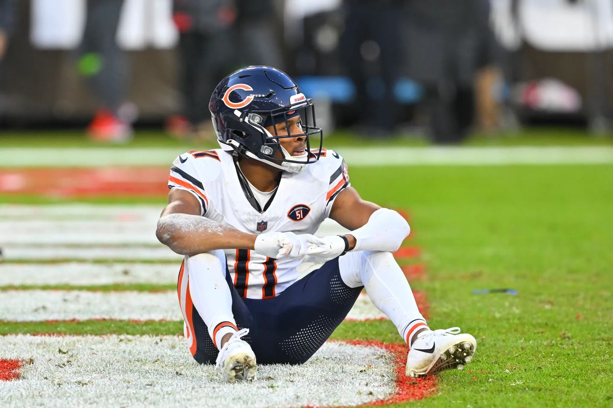 Darnell Mooney calls his dropped Hail Mary an 'unfortunate thing' (2023 Season)