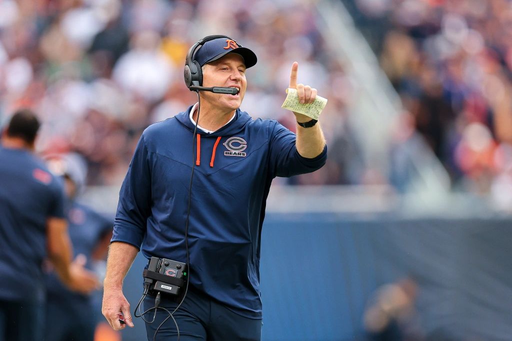 Matt Eberflus says foundation of winning habits is key to Bears' future success (2022 Season)