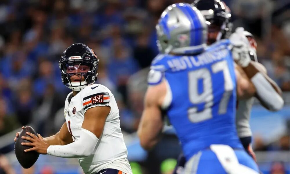 What to make of Justin Fields' performance against the Lions (2022 Season)