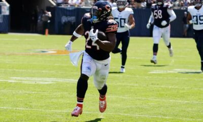 LOOK: Bears running backs spend time with team legend Matt Forte (2023 Season)