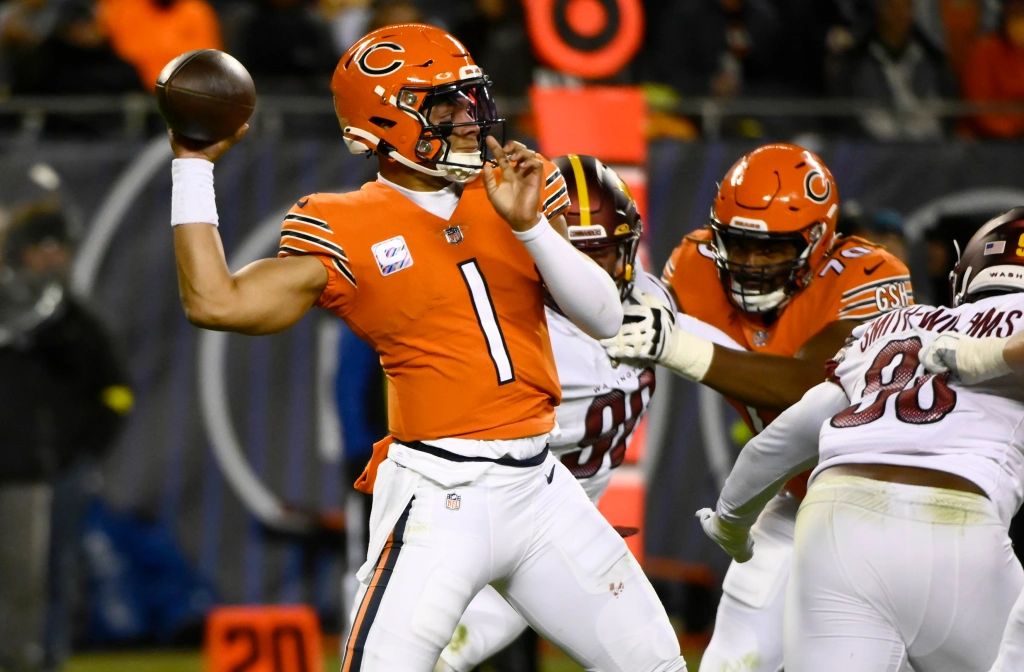 Justin Fields is still the future of the Chicago Bears (2022 Season)