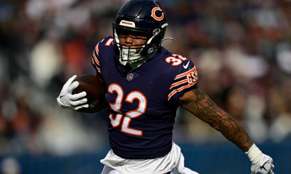 Is David Montgomery playing his final game as a Bear in Week 18? (2022 Season)