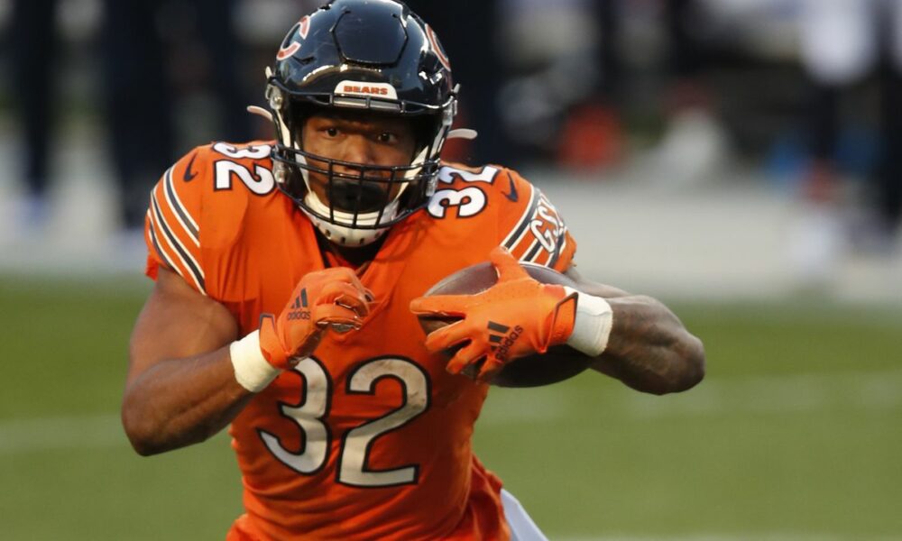 Bears RBs ranked middle of the pack by Pro Football Focus (2022 Season)