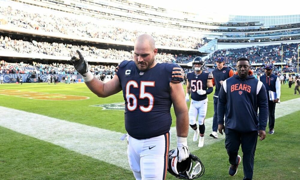 Here's who's starting at each position of Bears' OL at OTAs (2023 Season)