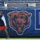Surprising first-round pick lands with Bears in new 2026 NFL mock draft (News)