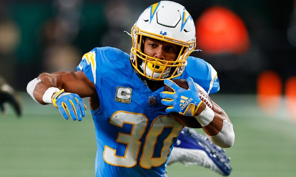 Should the Bears Pursue RB Austin Ekeler? (News)