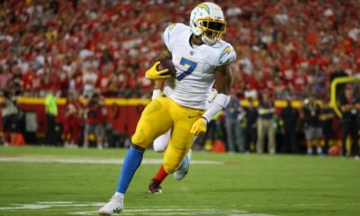 WATCH: Highlights of new Bears tight end Gerald Everett (Free Agency)