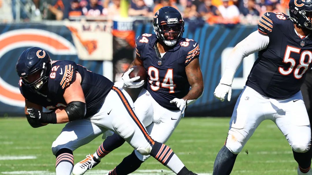 Grading the Bears' decision to re-sign TE Marcedes Lewis (News)