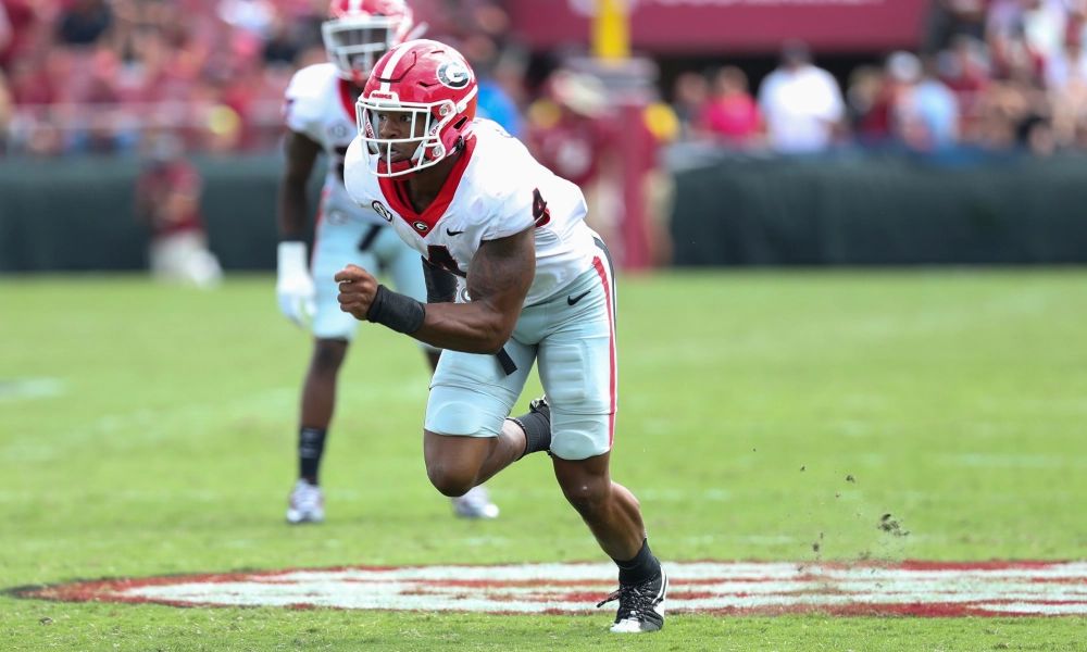 Is Nolan Smith a darkhorse to be the Bears' first-round pick? (News)