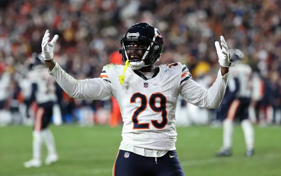 Should the Bears bench Tyrique Stevenson in Week 9? (News)
