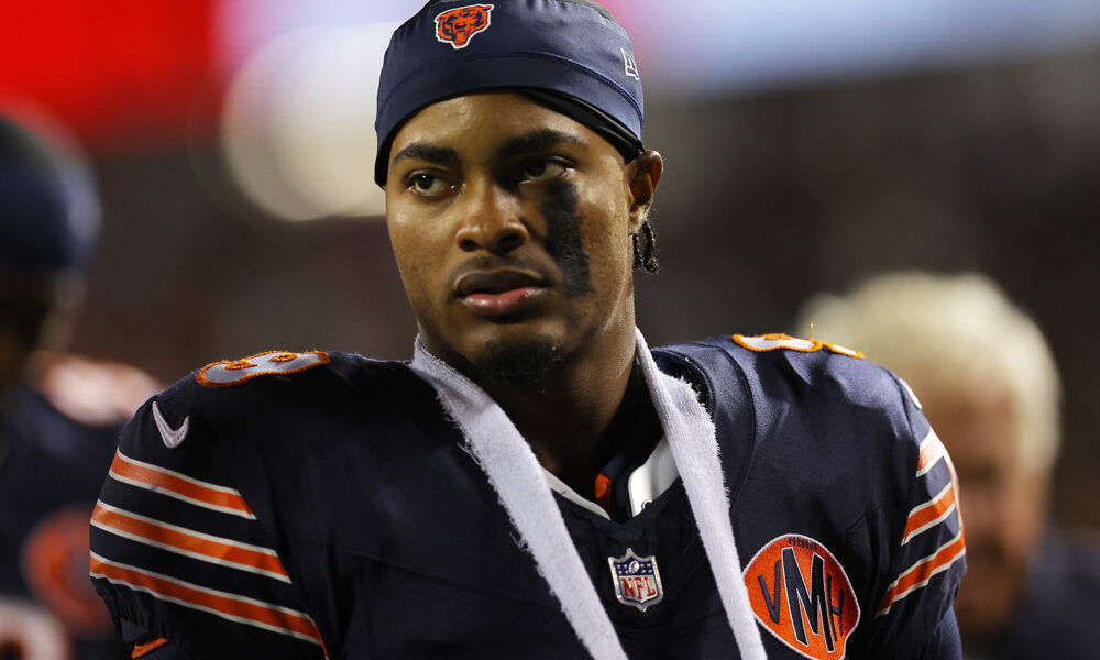 Chicago Bears Jaquan Brisker