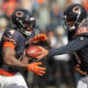 Caleb Williams hands to D'Andre Swift Chicago Bears